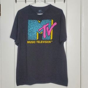 ✨️5 for $25✨️ MTV Tee Shirt Size L